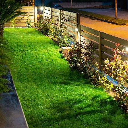 Villa Luminous Nea Iraklitsa Bagian luar foto