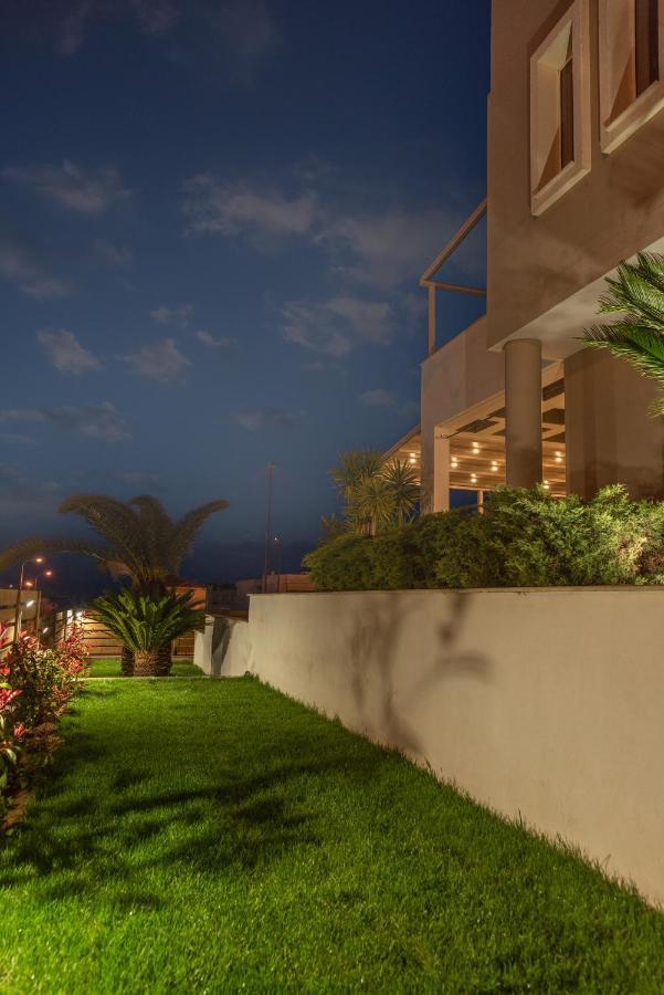 Villa Luminous Nea Iraklitsa Bagian luar foto