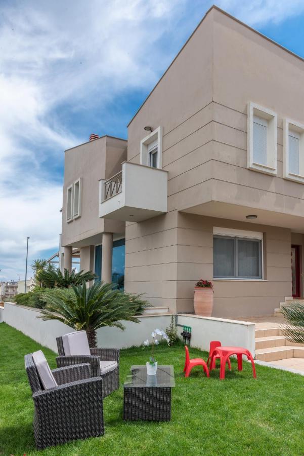 Villa Luminous Nea Iraklitsa Bagian luar foto