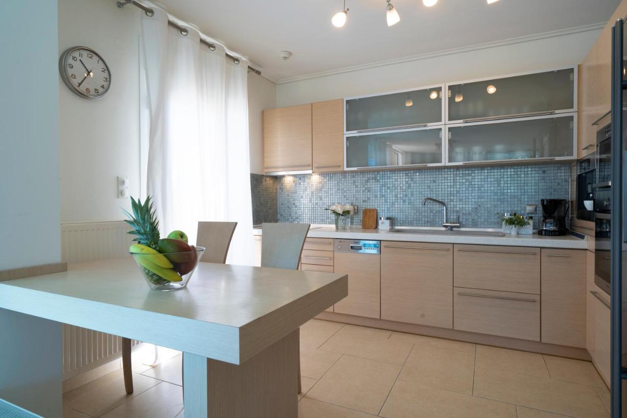 Villa Luminous Nea Iraklitsa Bagian luar foto